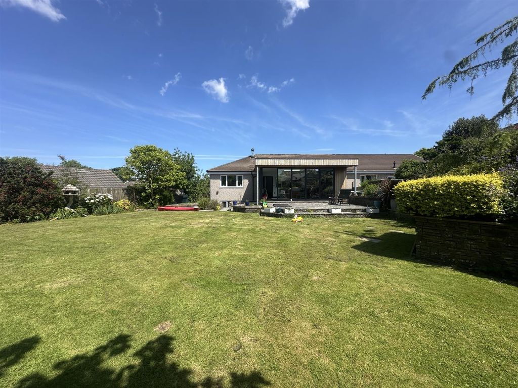 Property photo 1 of 30 Thumbnail_Img_5854.Jpg