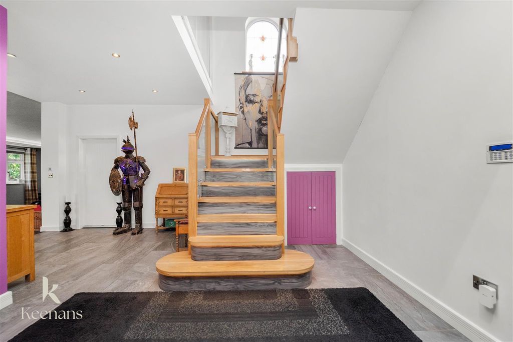 Property photo 3 of 63 4.Jpg