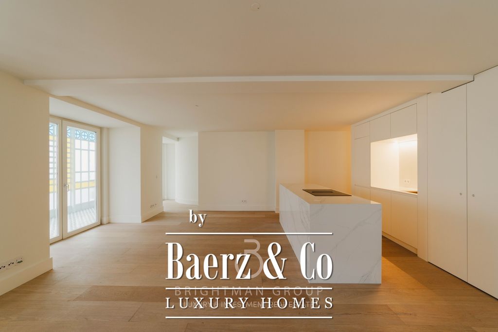 Property photo 3 of 34