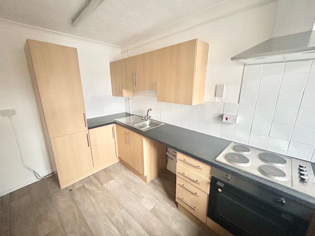 Property photo 3 of 9 Image