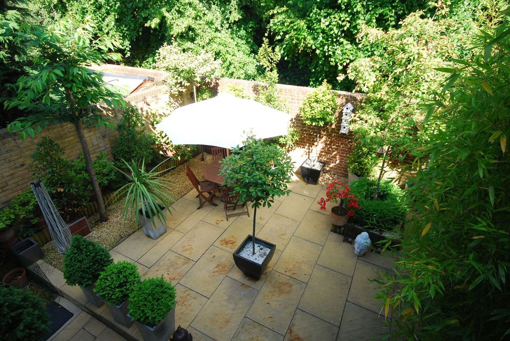 Property photo 1 of 26