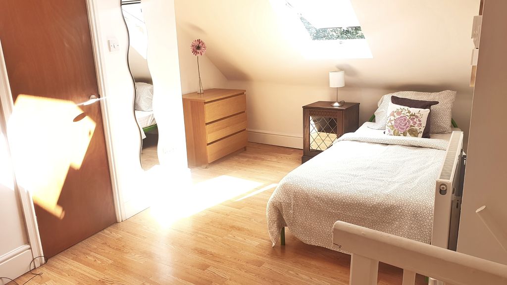 Property photo 1 of 5