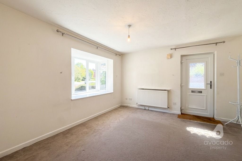 Property photo 3 of 15 5571796