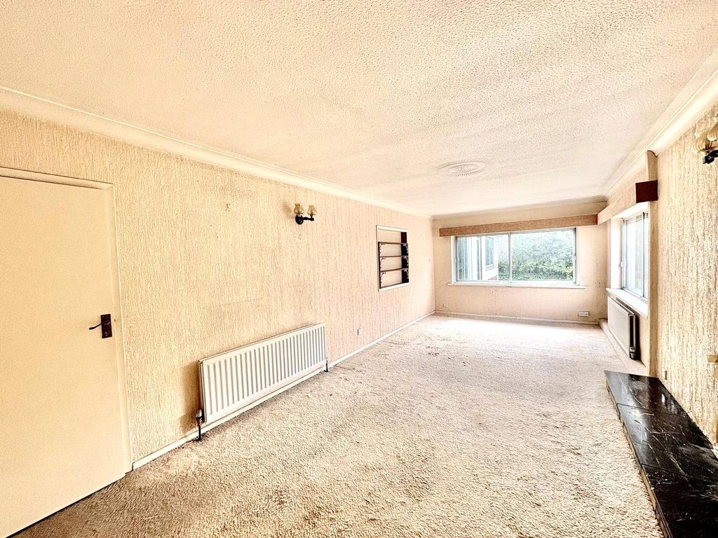 Property photo 2 of 20 Picture No. 42