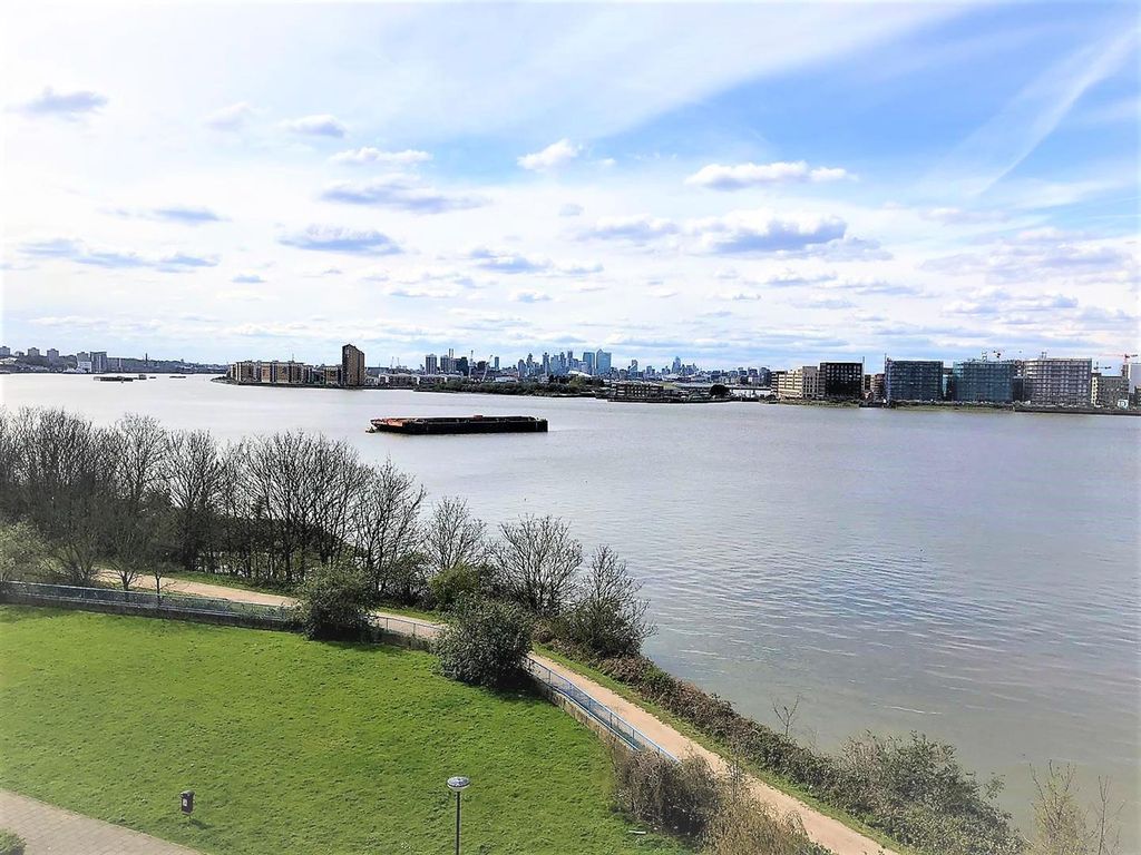 Property photo 2 of 10 View.Jpg