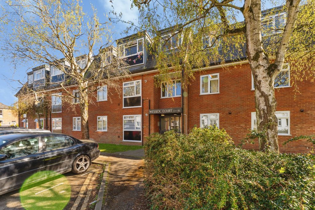 Property photo 1 of 14