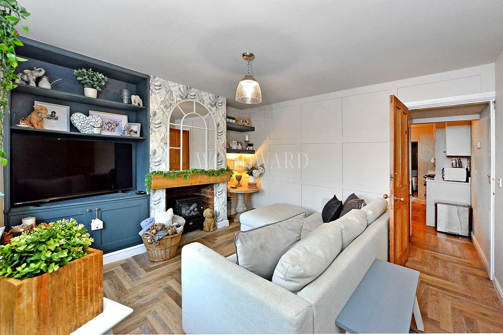 Property photo 2 of 19 Cnl_3123