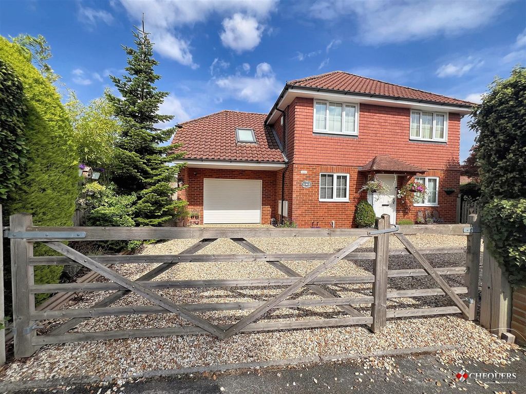 Property photo 1 of 26