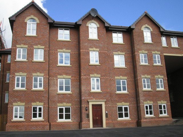 Property photo 1 of 5