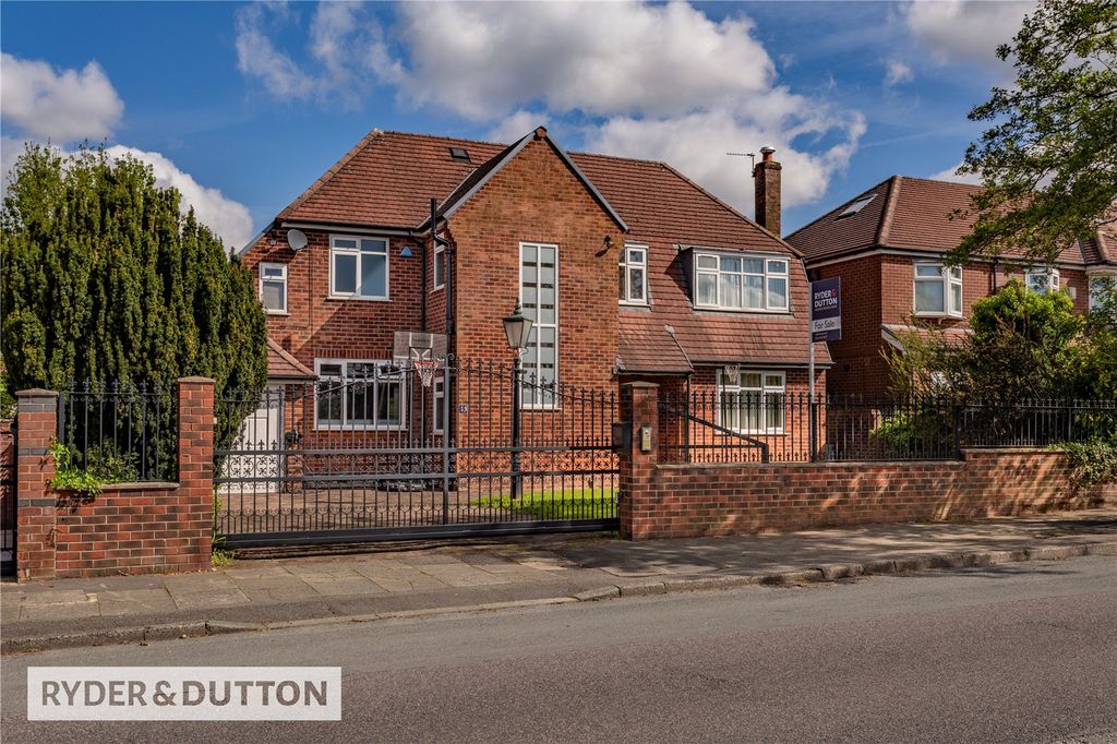 Property photo 1 of 53 Picture No. 79