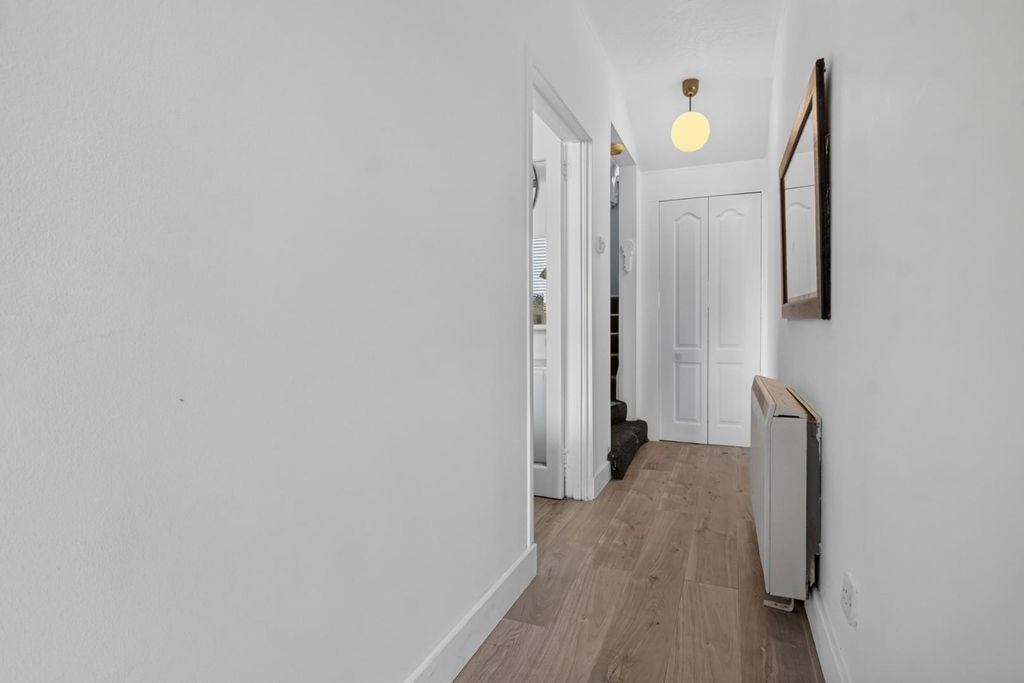 Property photo 3 of 16 11 Keppenburn Avenue, Fairlie _ (3).Jpg