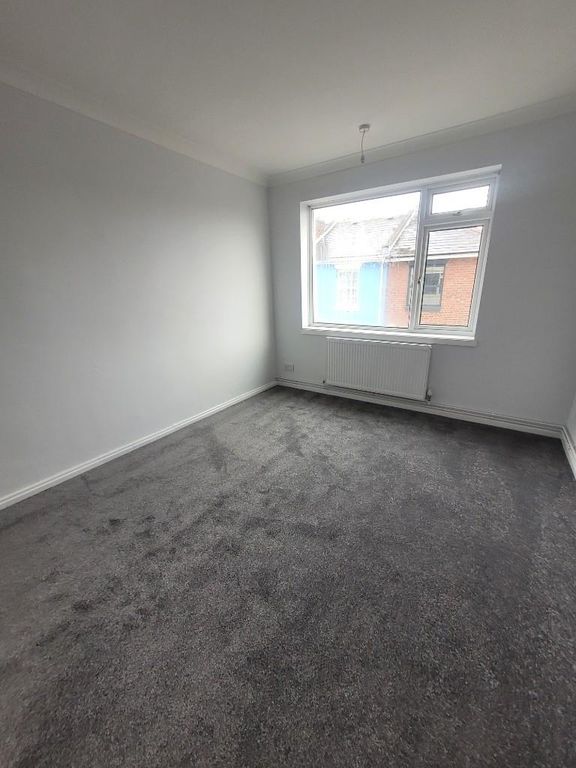 Property photo 3 of 5 Feecb833c28F62Aa4Ff59Cbb9Bcaae4A.Jpg