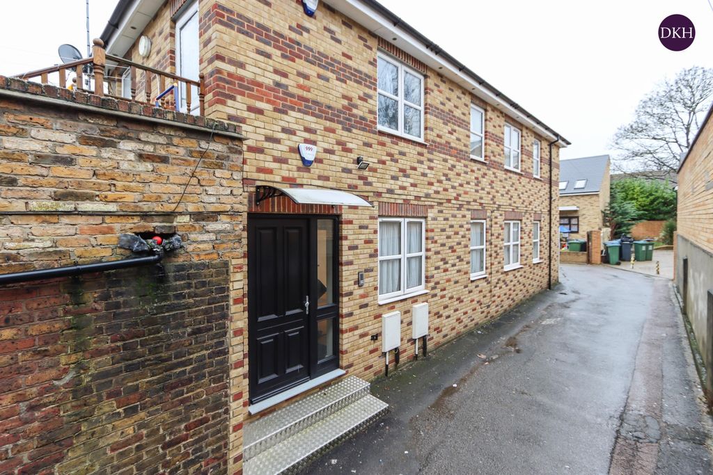 Property photo 1 of 8 Picture No. 09