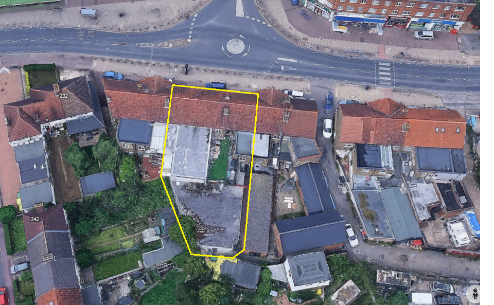 Property photo 1 of 2