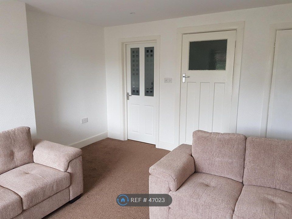 Property photo 1 of 6 Lounge/Dining Room