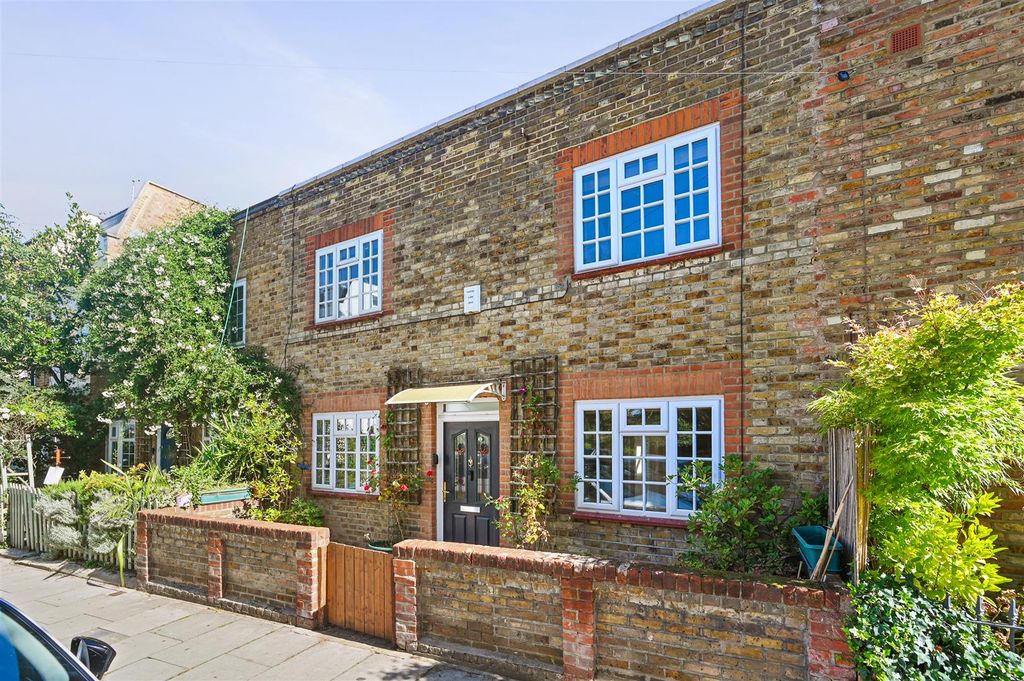 Property photo 1 of 13 Rcar- Melina Road5.Jpg