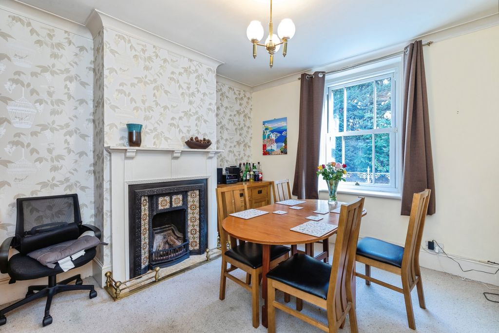 Property photo 3 of 22 Dining Room