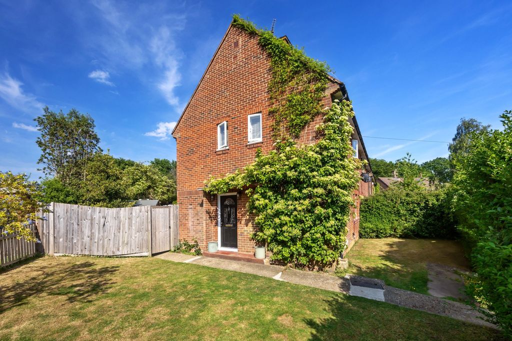 Property photo 1 of 24
