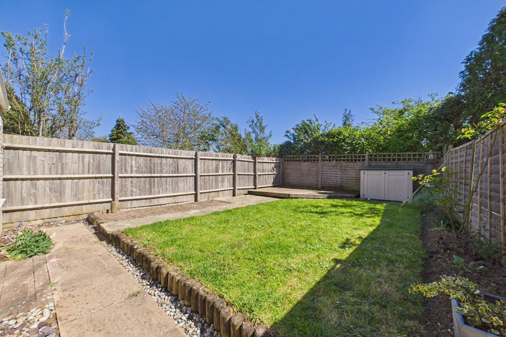 Property photo 3 of 19