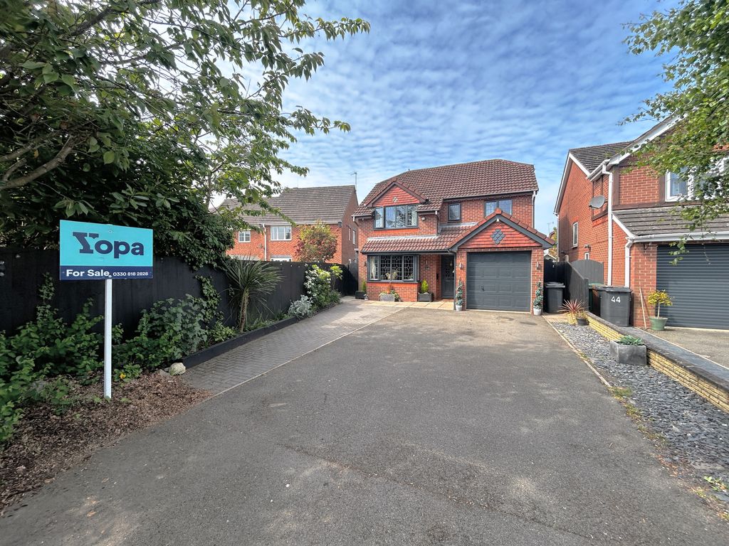 Property photo 1 of 21 0F5Ffade-Fd20-46DC-85Bd-C2CC83F06774.Jpg