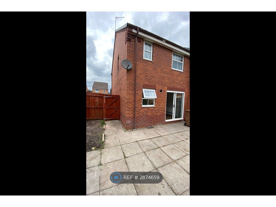 Property photo 2 of 26