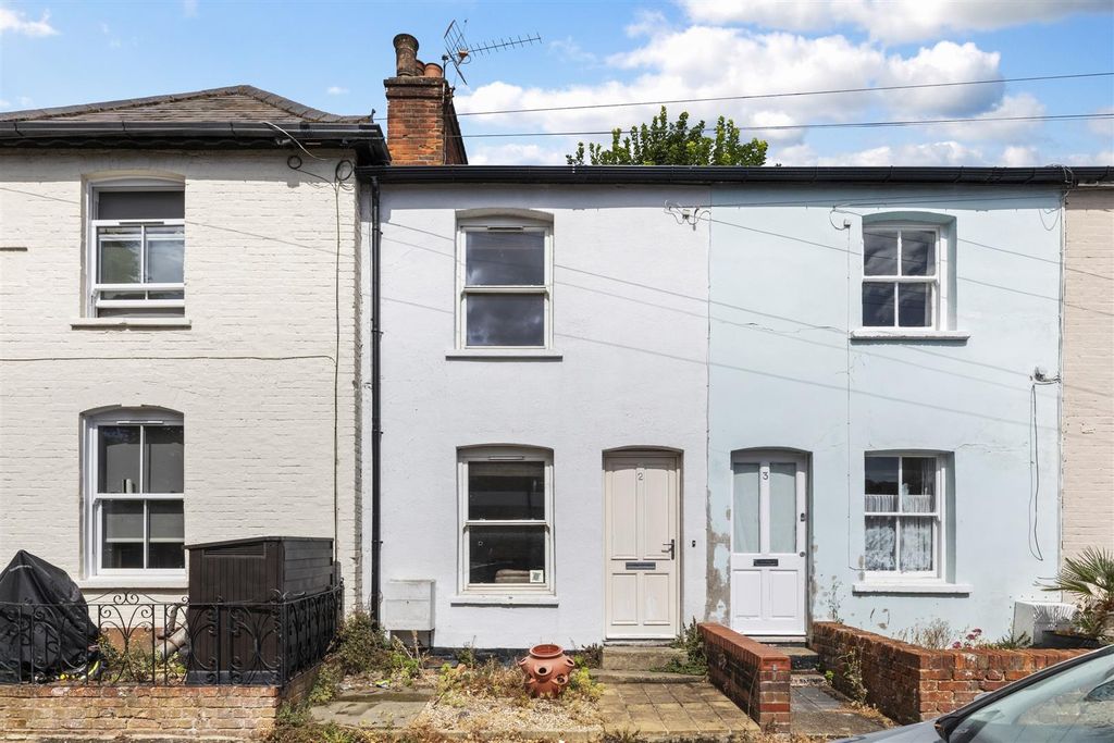 Property photo 1 of 13 Easton Terrace-11.Jpg