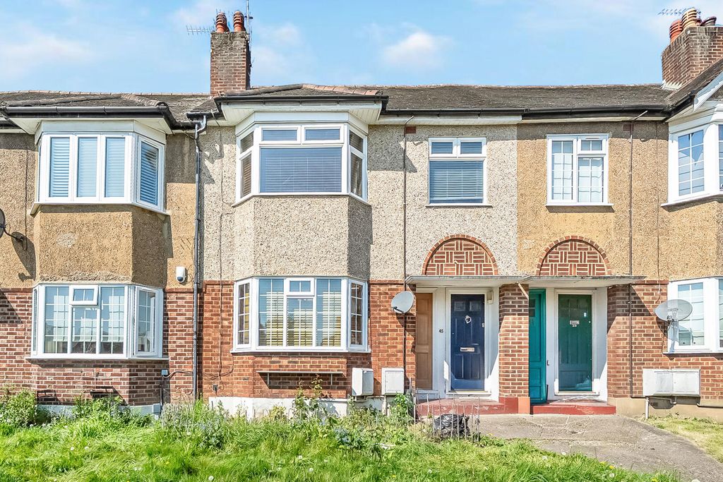 Property photo 1 of 12 Front (Exterior)