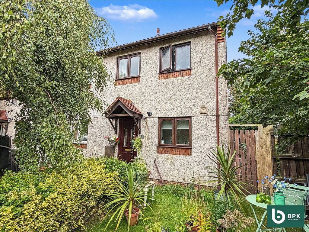 Property photo 1 of 9 Picture No. 10