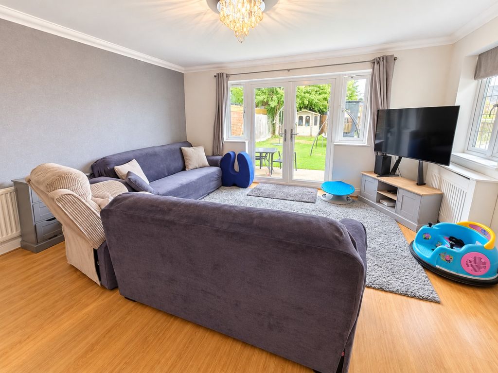Property photo 2 of 24 5898041