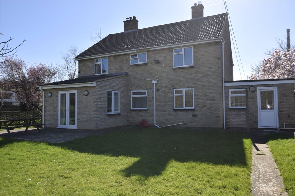 Property photo 2 of 10 Picture No. 03