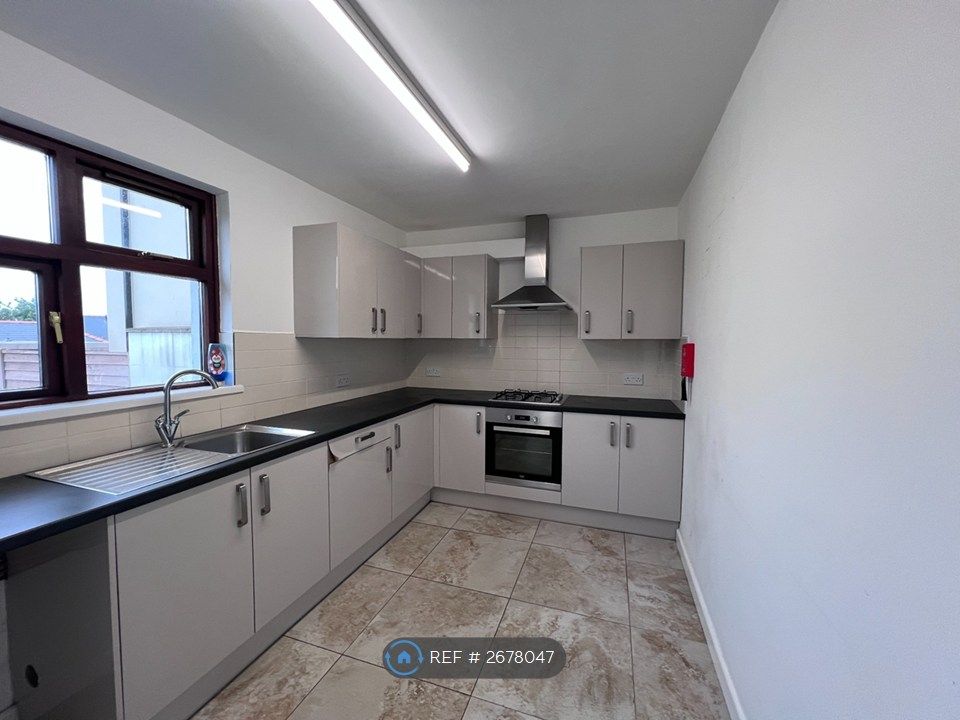 Additional image 5 of 3 bed semi-detached house to rentHeolddu Drive, Bargoed CF81
