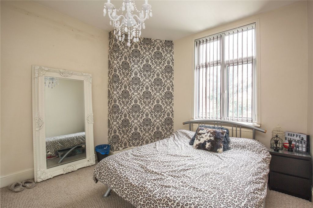 Property photo 3 of 7 Picture No. 10