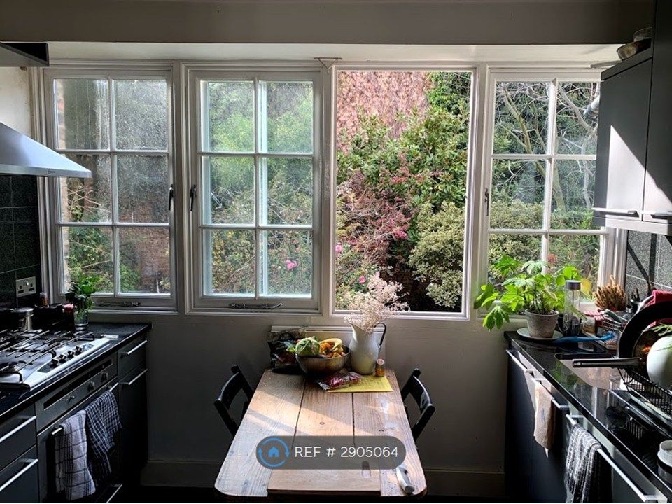 Property photo 3 of 15 Eat-In Kitchen 2
