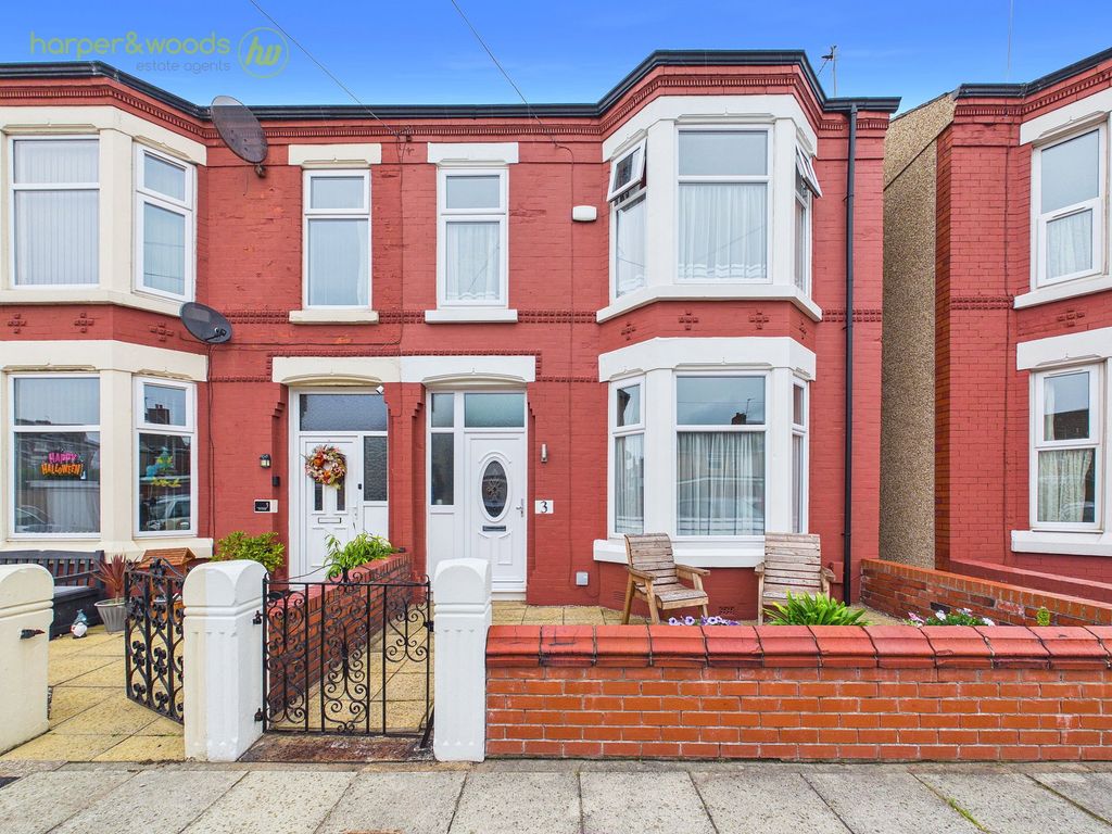 Property photo 1 of 35