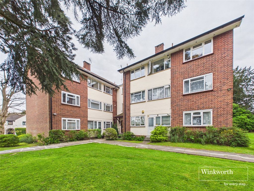 Property photo 1 of 16 External Front