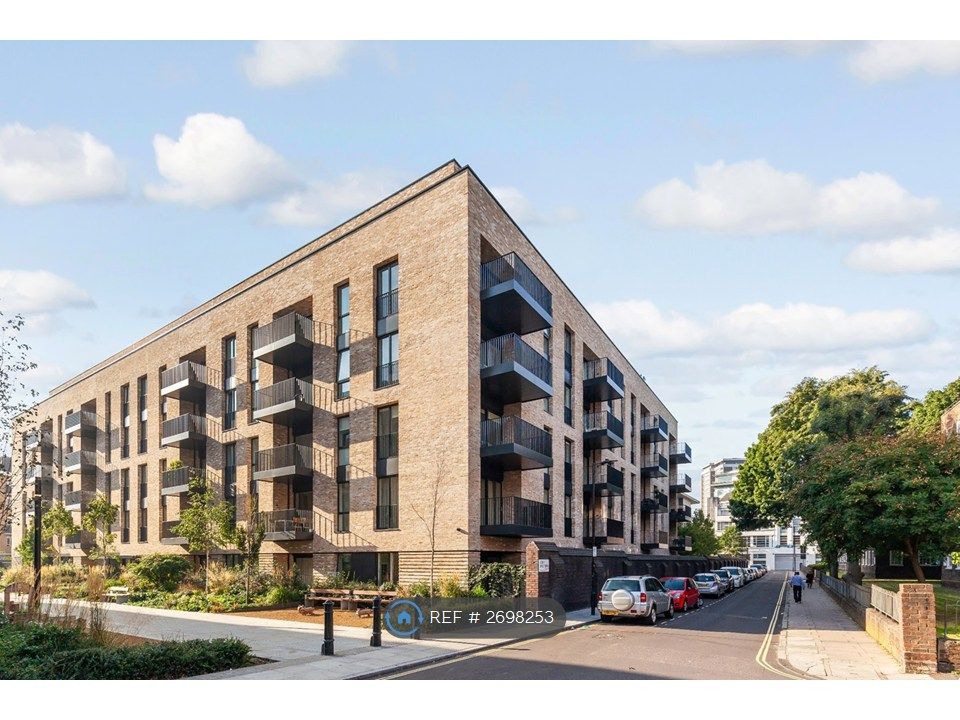 Property photo 3 of 18