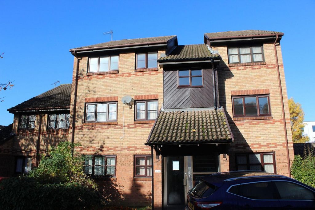 Property photo 1 of 9