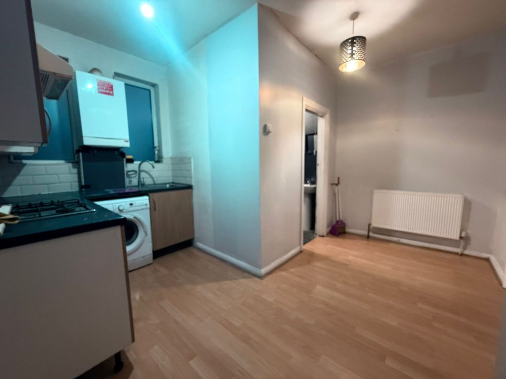 Property photo 2 of 9 Gallery