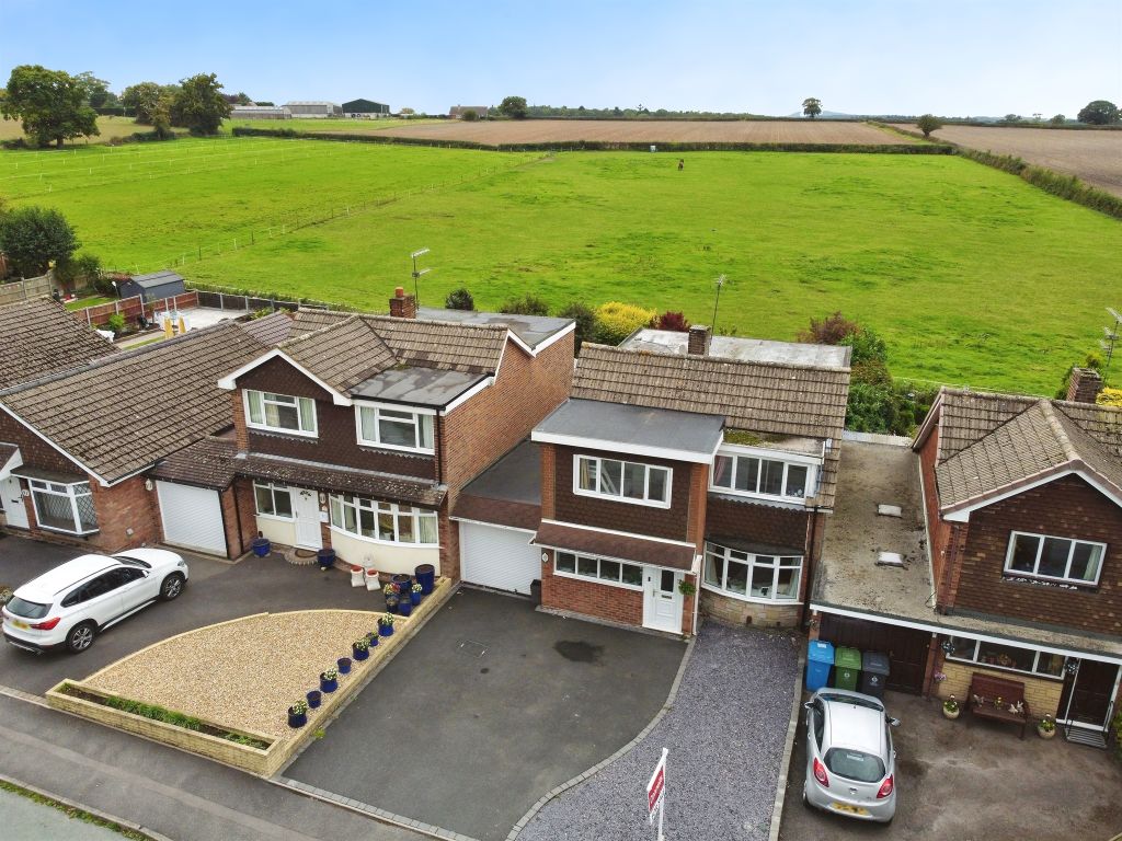 Property photo 3 of 24 Image