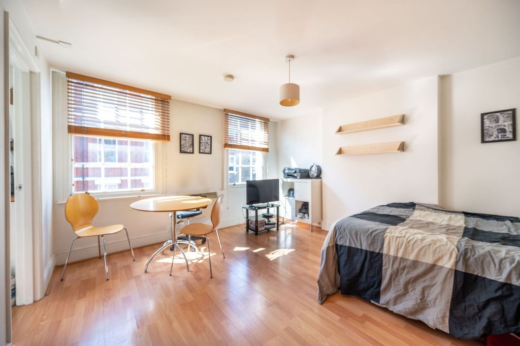 Property photo 2 of 4