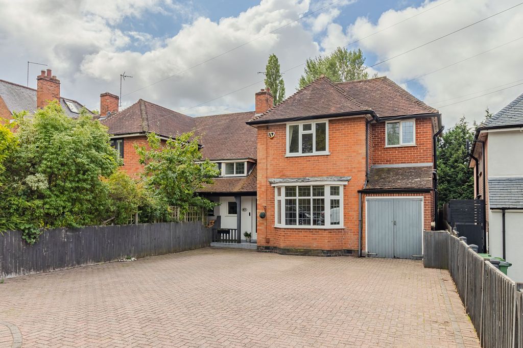 Property photo 1 of 29