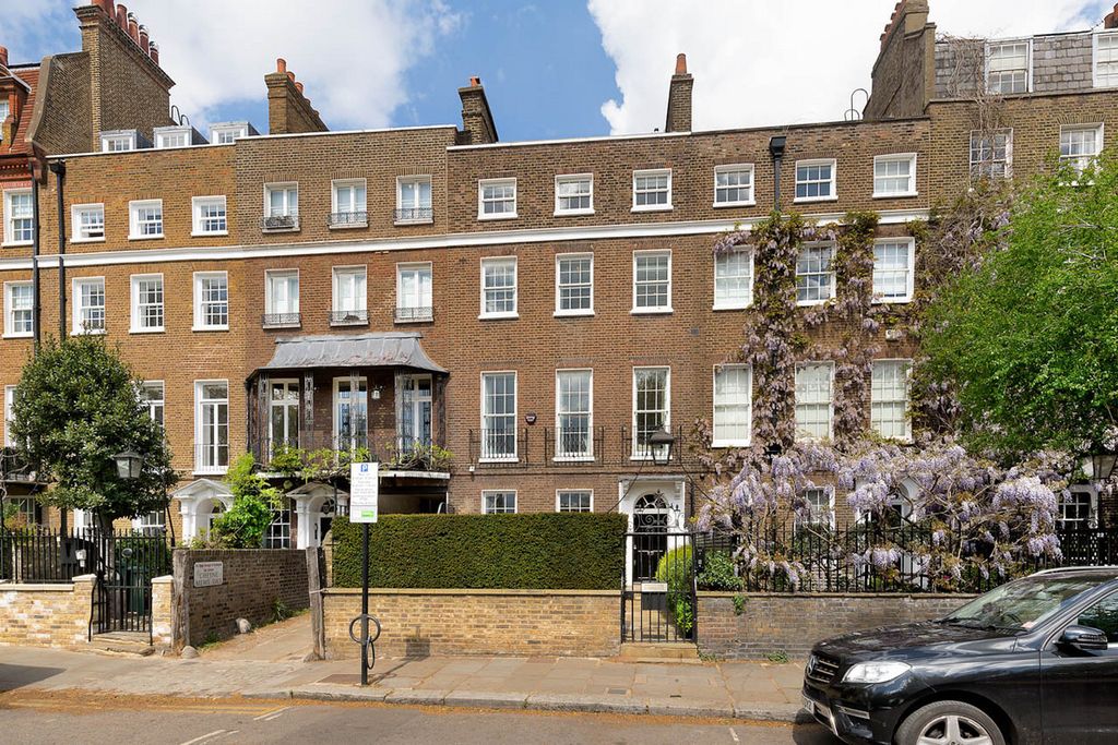 Additional image 26 of 8 bed terraced house to rentCheyne Walk, Chelsea SW3