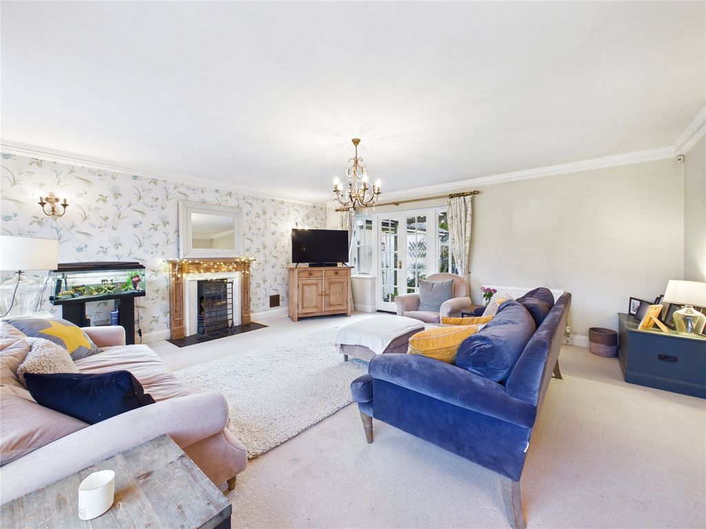 Property photo 2 of 22 Picture No. 04