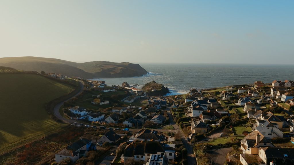 Property photo 2 of 19 4696443