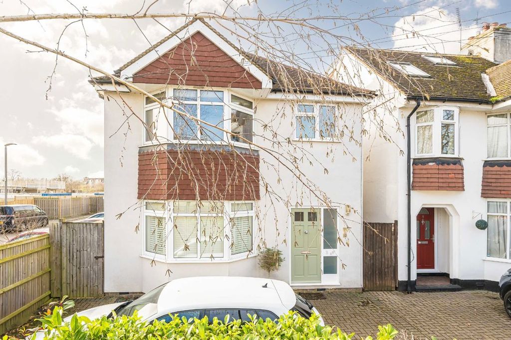 Property photo 1 of 7