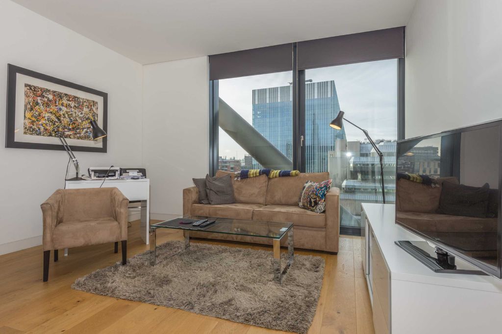 Property photo 2 of 9 Picture 2