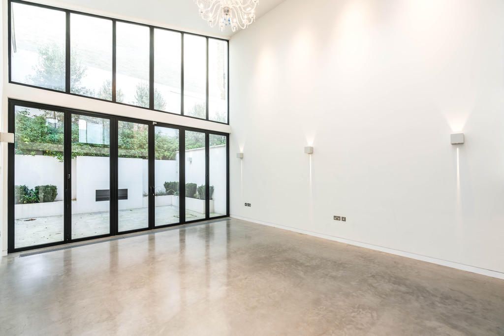 Property photo 1 of 26