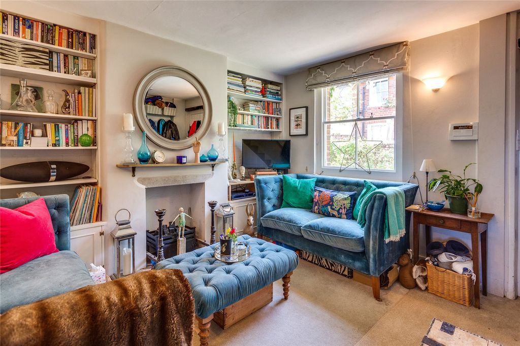 Property photo 2 of 10 Picture No. 34