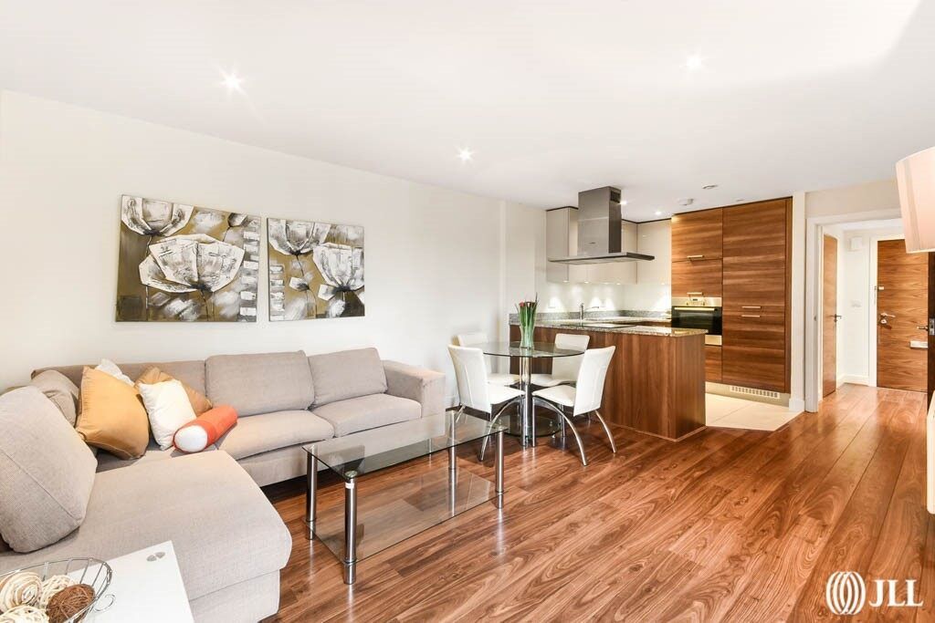 Property photo 1 of 15 9