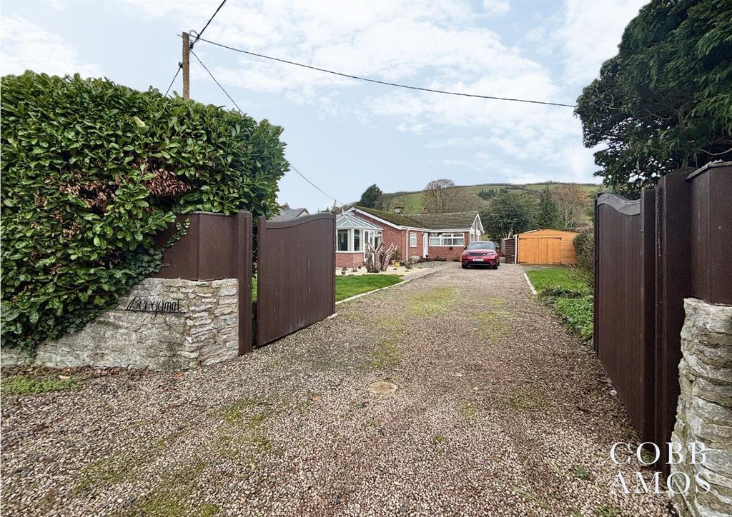 Property photo 2 of 27 Adp002.Jpg